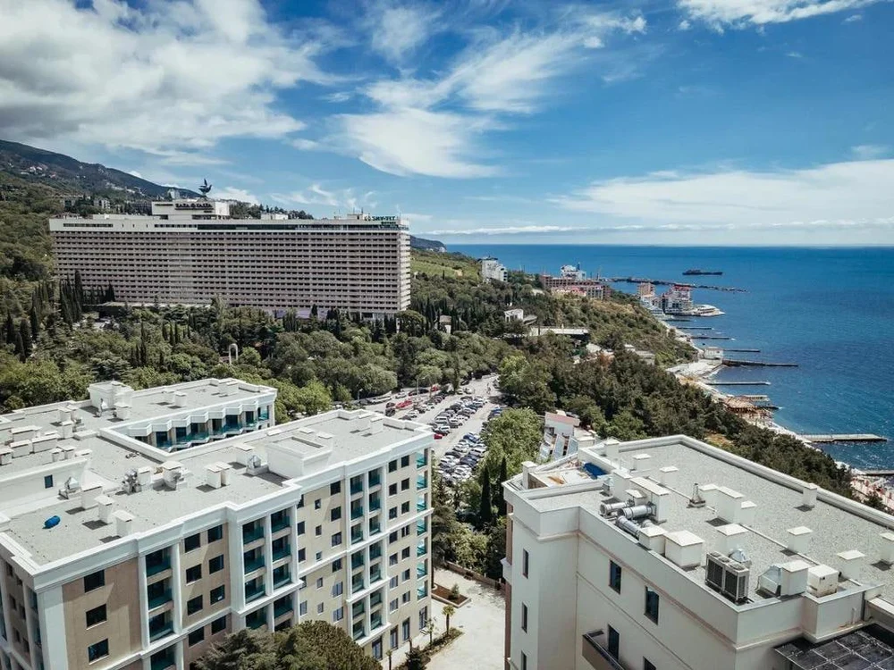 «SkyPlazaYalta»